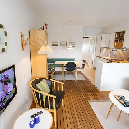 Meget Velholdt Og Paen Sj3214 Henne Strand