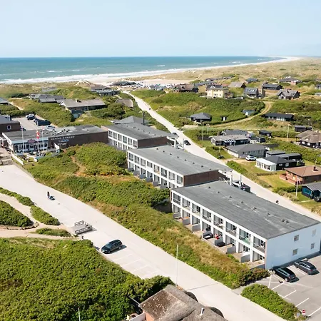 Meget Velholdt Og Paen Sj3214 * Henne Strand